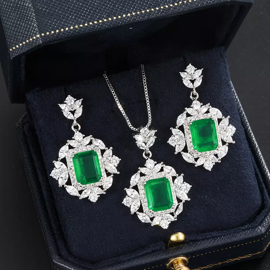 Classic Emerald Pendant Earring Set