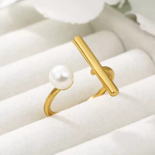 Anti Tarnish Statement Pearl Ring