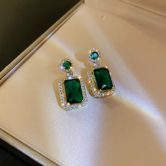 Anti Tarnish Elegant Emerald Earrings