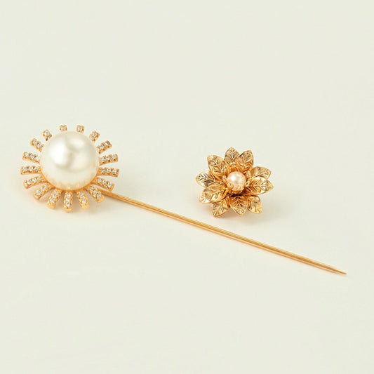 Flower Pearl Brooch