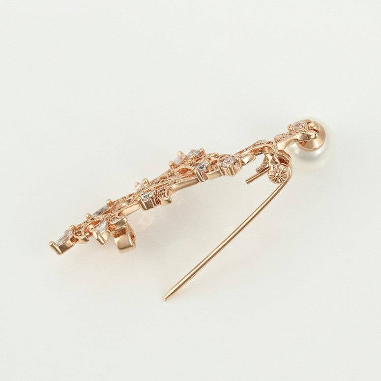 Rosegold Creeping Flower Brooch