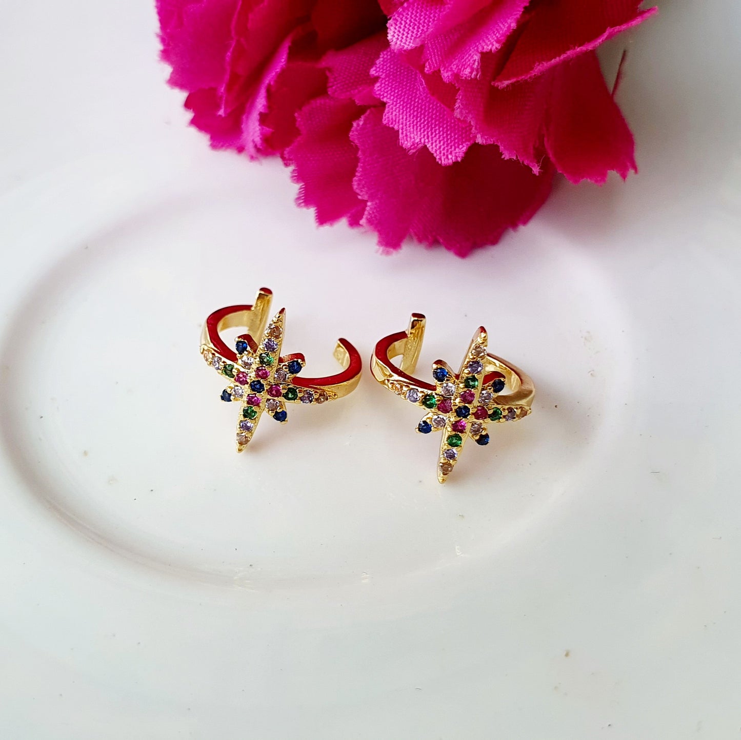 Multi-coloured Star Earcuff