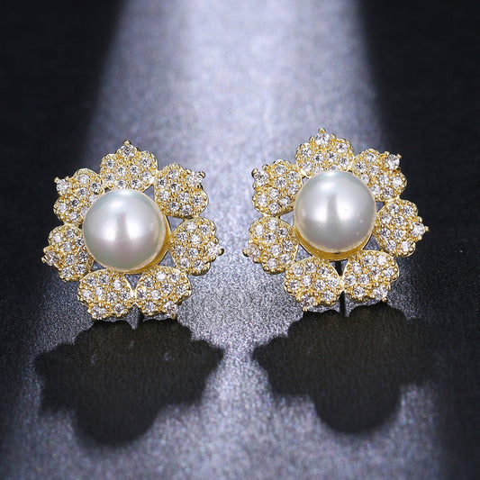 Exquisite Floral Pearl Earring