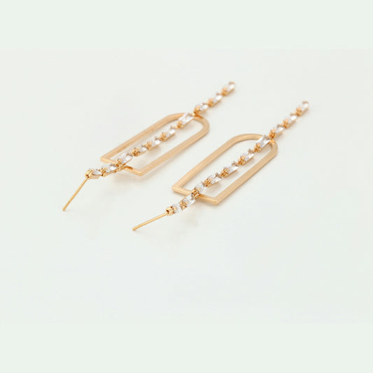 Trendy Gold Earring