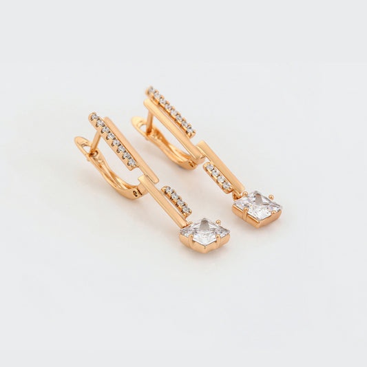 Stylish Gold Earring with Princess cut Stone